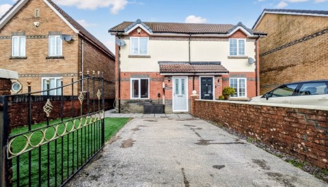 View Full Details for Beacon Heights, Merthyr Tydfil, CF48 1NL