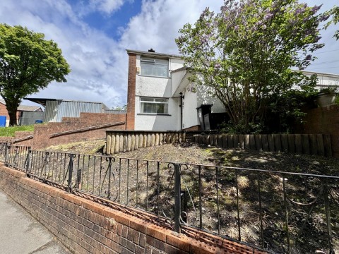 View Full Details for Wern Isaf, Dowlais, Merthyr Tydfil, CF48 3NY