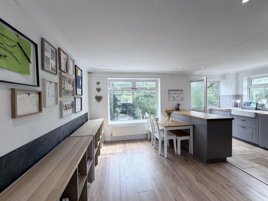 Images for Neyland Close, Tonteg, Pontypridd, Mid Glamorgan
