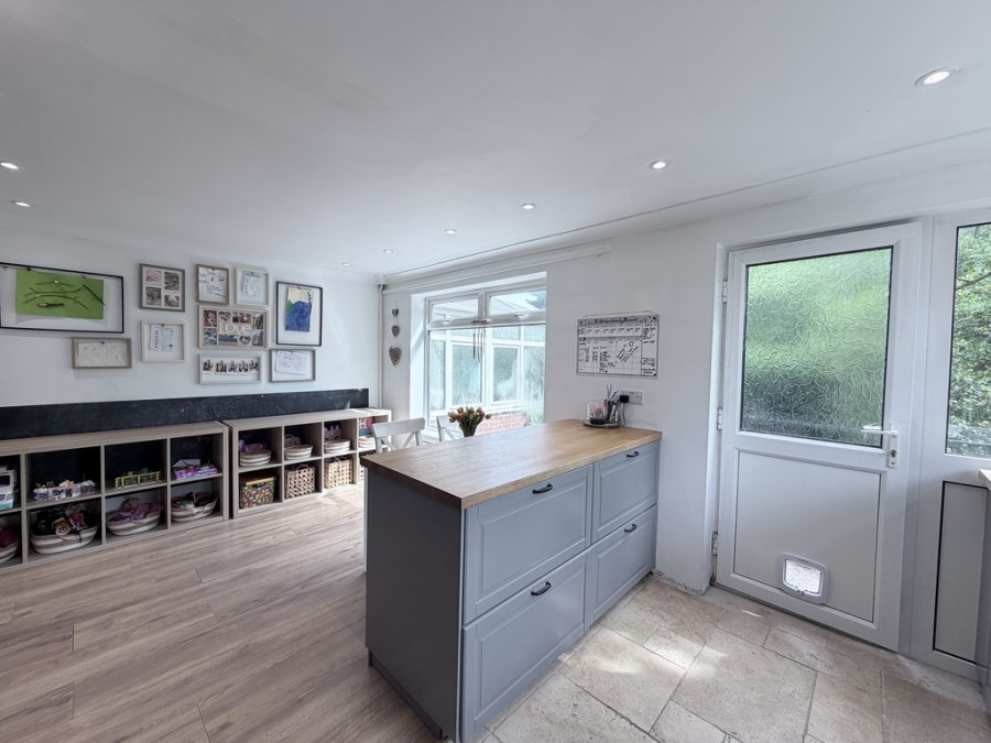 Images for Neyland Close, Tonteg, Pontypridd, Mid Glamorgan