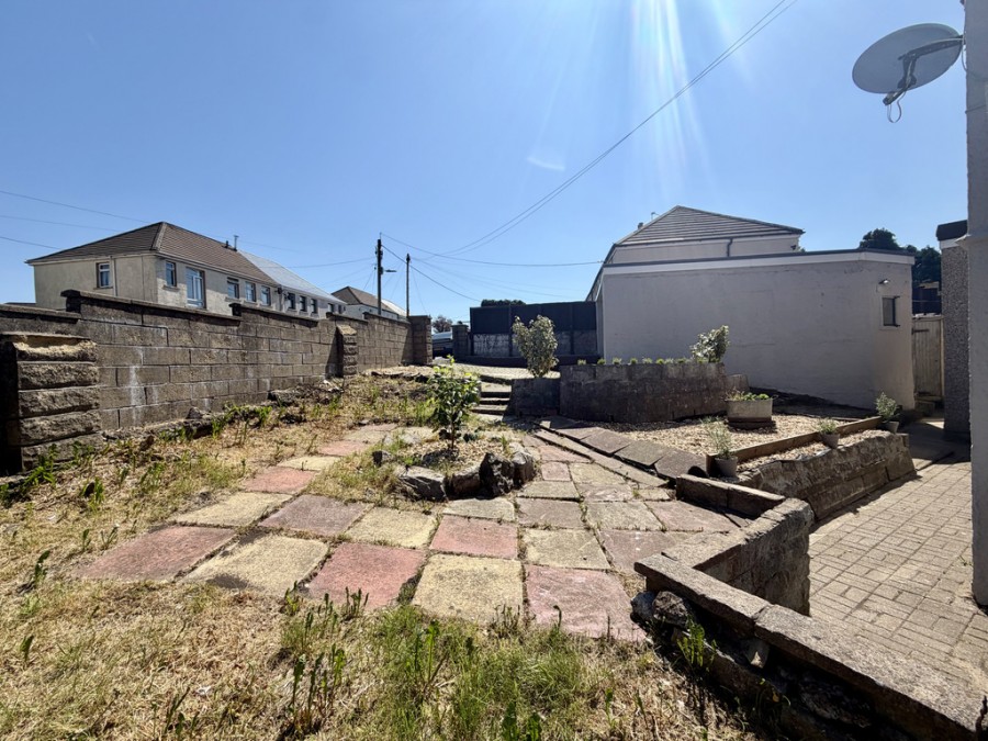 Images for Eleventh Avenue, Galon Uchaf, Merthyr Tydfil, CF47 9SU