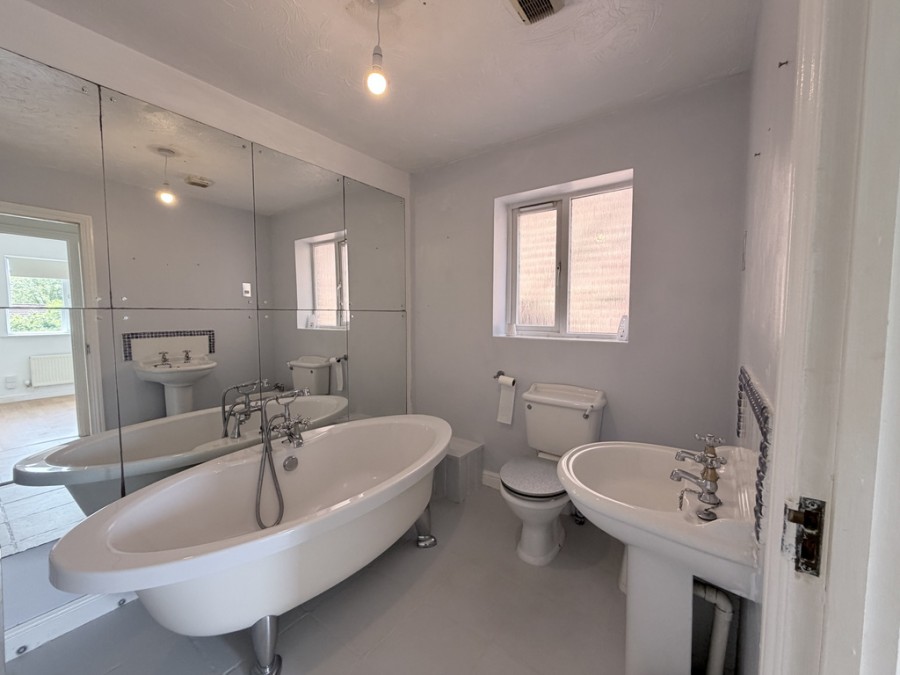 Images for Willow Close, Beddau, Pontypridd, Rhondda Cynon Taf