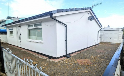 View Full Details for Tai Canol, Heolgerrig, Merthyr Tydfil, CF48 1QA