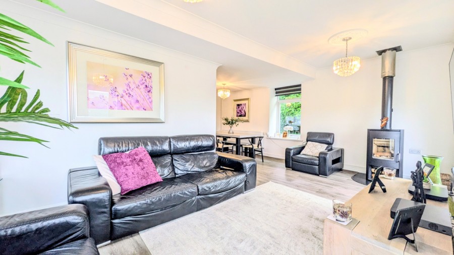 Images for Ffrwd Wen, Park Lane, Treharris, Merthyr Tydfil, CF46 5LT