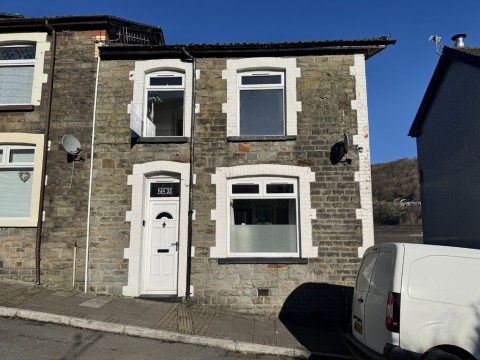 View Full Details for Troedyrhiw Road, Porth, Rhondda Cynon Taf, CF39 0LY