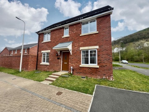 View Full Details for Kingfisher Crescent, Merthyr Vale, Merthyr Tydfil, CF48 4TL