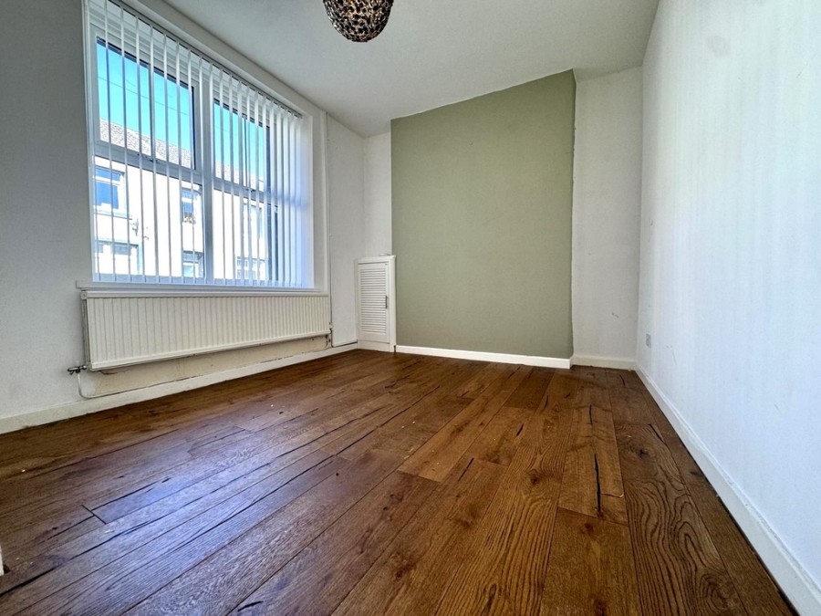 Images for Oakland Street, Bedlinog, Treharris, CF46 6TE