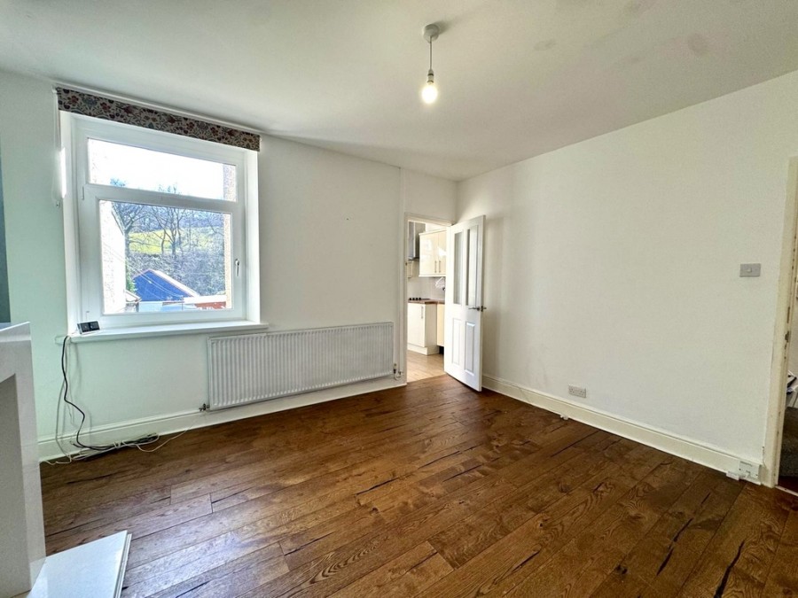 Images for Oakland Street, Bedlinog, Treharris, CF46 6TE