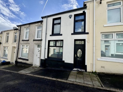 View Full Details for Brynglas Street, Merthyr Tydfil, Cf47 9UT