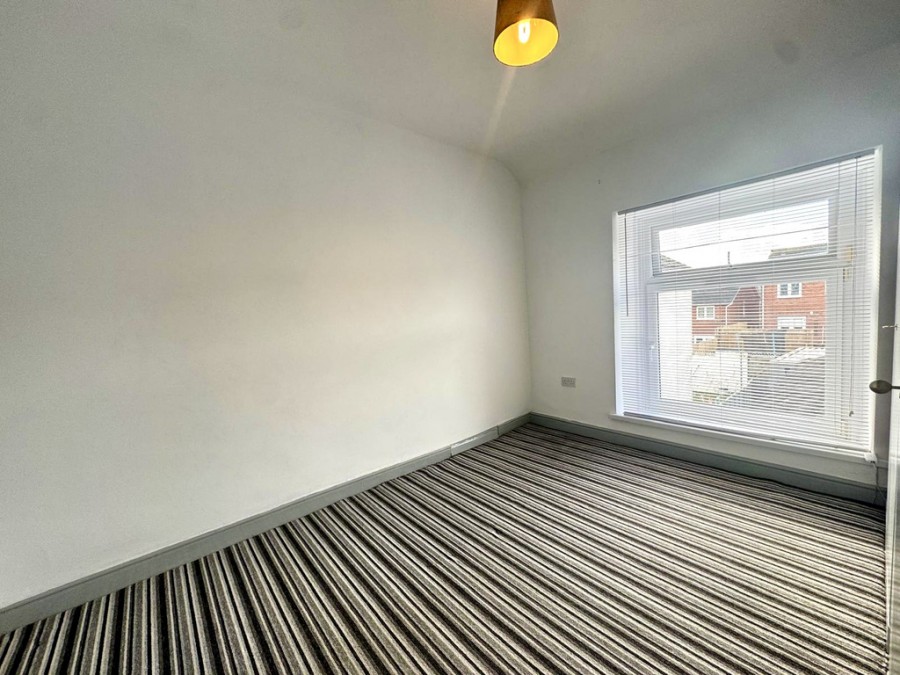 Images for Brynglas Street, Merthyr Tydfil, Cf47 9UT