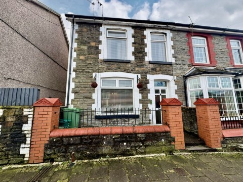 View Full Details for Seaton Street, Pontypridd, South Glamorgan