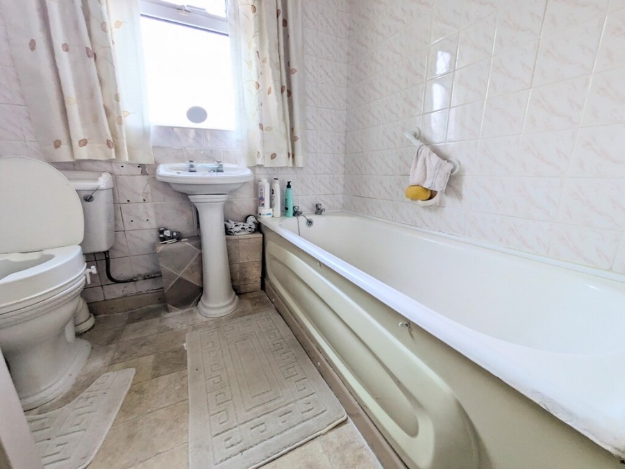 Images for Bronhaul, Talbot Green, Pontyclun
