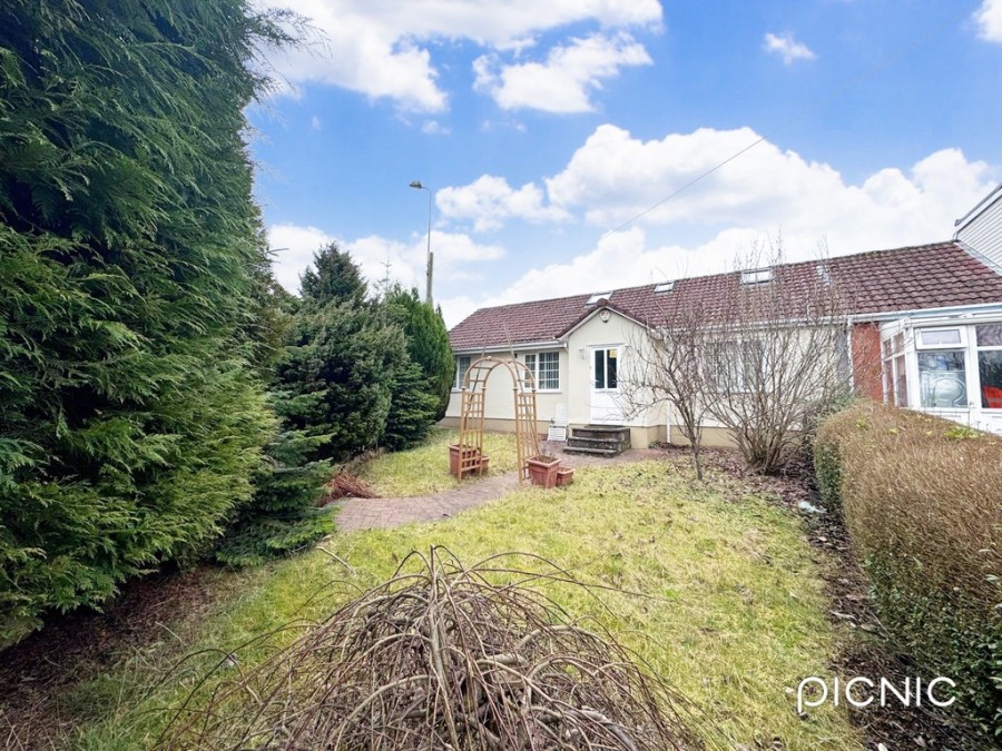 Images for Brongelli, Swansea Road, Merthyr Tydfil, CF48 1HT