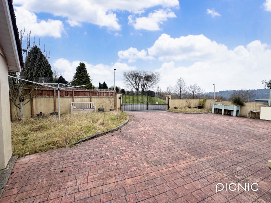 Images for Brongelli, Swansea Road, Merthyr Tydfil, CF48 1HT