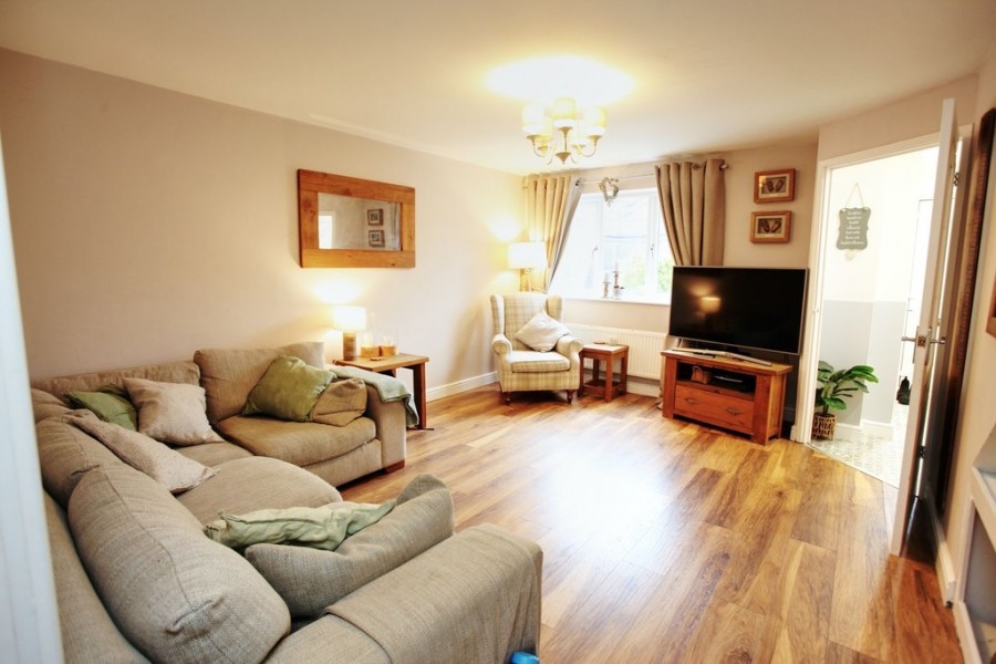 Images for Ty Twyn, Church Village, Pontypridd