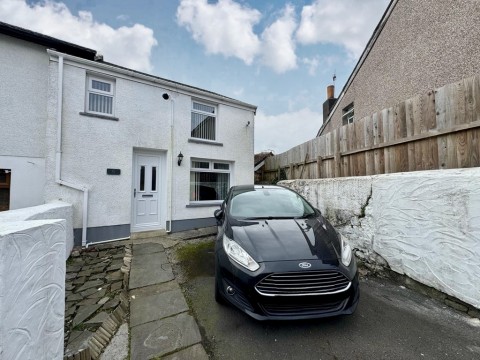 View Full Details for Holford Street, Cefn Coed, Merthyr Tydfil, CF48 2RN