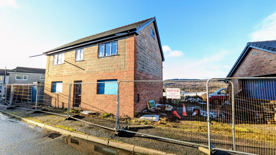 Images for New Build Property, Rear Of Gilfach Cynon, Merthyr Tydfil