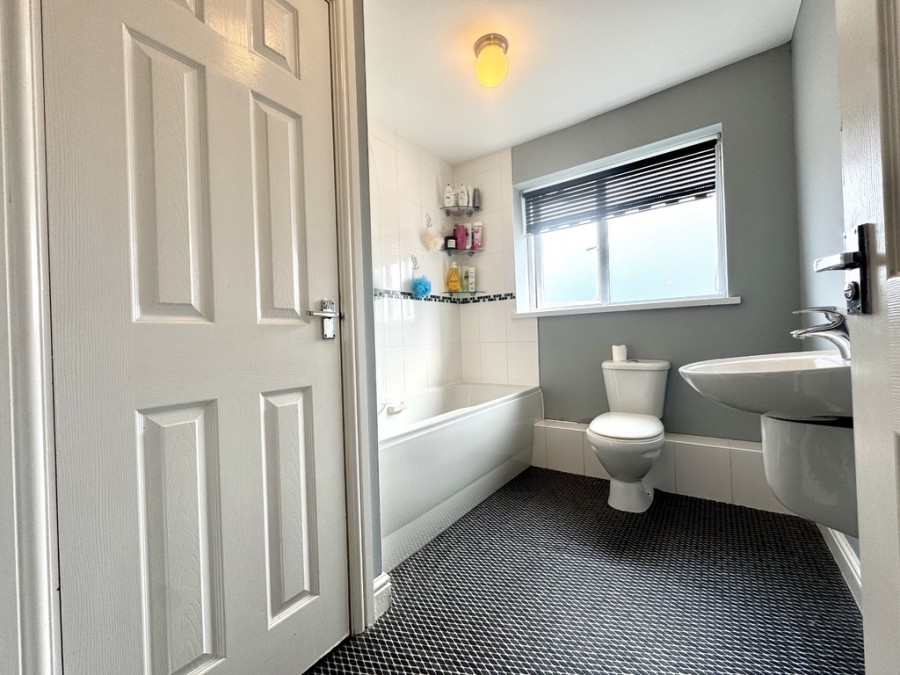 Images for Springfield Rise, Treharris, CF46 5RD