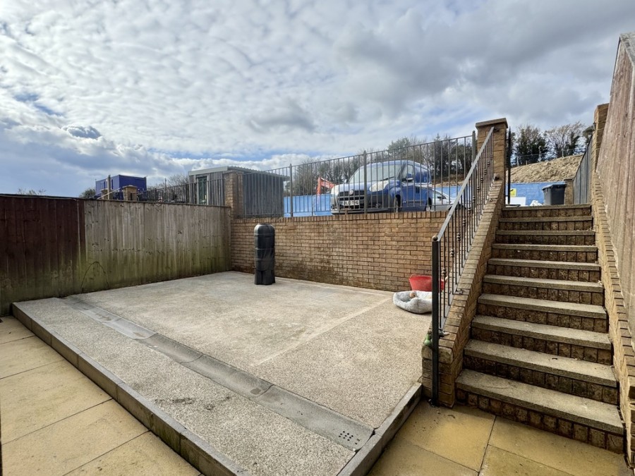 Images for Springfield Rise, Treharris, CF46 5RD