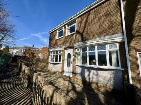 View Full Details for Heol-y-Cae, Cefn Coed, Merthyr Tydfil, CF48 2rt