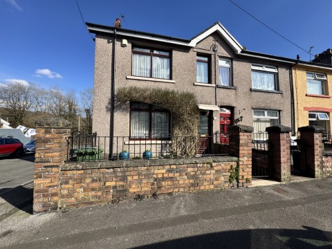 View Full Details for Commercial Street, Beddau, Pontypridd