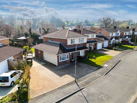 View Full Details for Parc Nant Celyn, Efail Isaf, Pontypridd