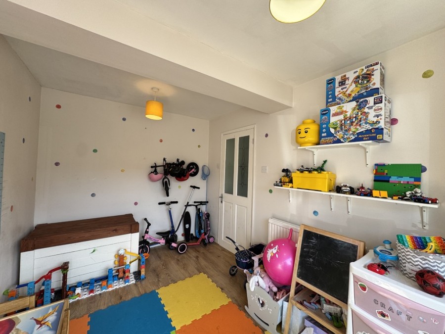 Images for Llys Llewelyn, Llantwit Fardre, Pontypridd