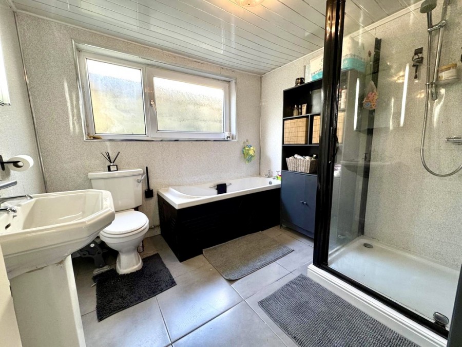 Images for Oaklands Terrace, Treharris, CF46 5RG