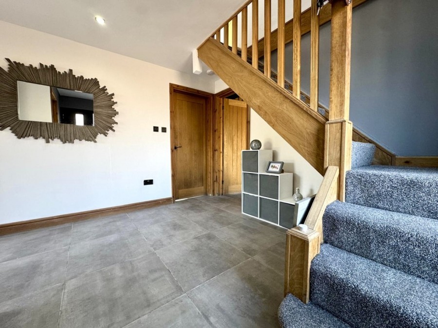 Images for Mira Mar, Rock Terrace, Ynysybwl, Pontypridd, CF37 3NU