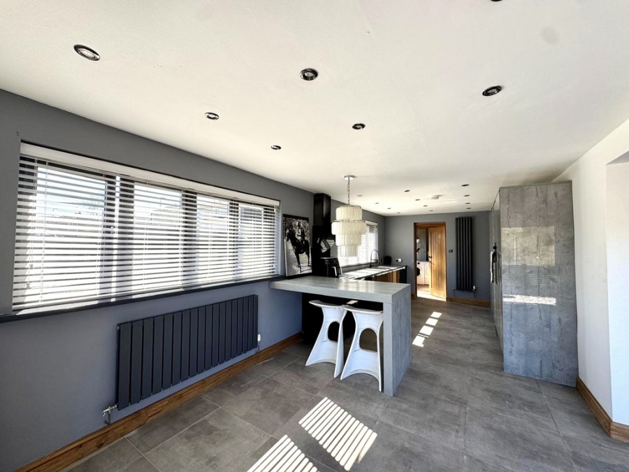 Images for Mira Mar, Rock Terrace, Ynysybwl, Pontypridd, CF37 3NU
