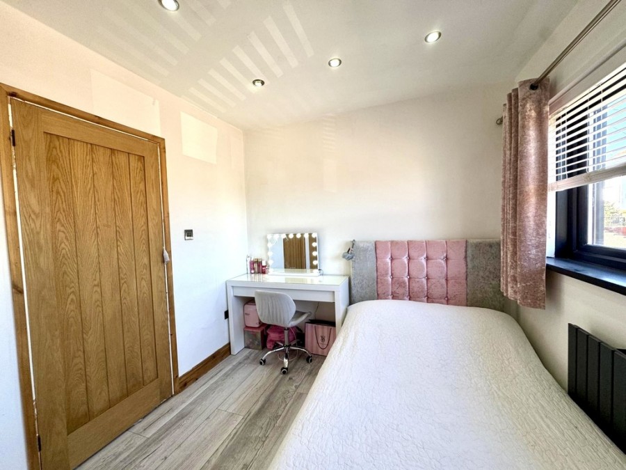 Images for Mira Mar, Rock Terrace, Ynysybwl, Pontypridd, CF37 3NU