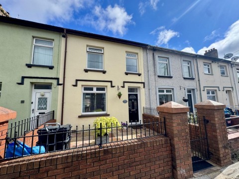 View Full Details for Chapel Street, Abercanaid, Merthyr Tydfil, CF48 1NJ
