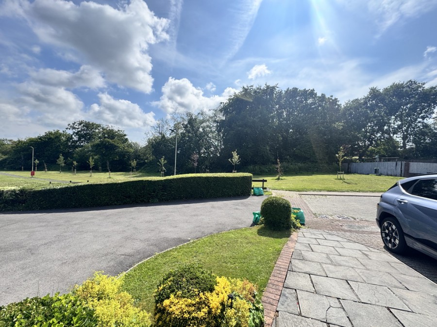 Images for Ty Twyn, Church Village, Pontypridd