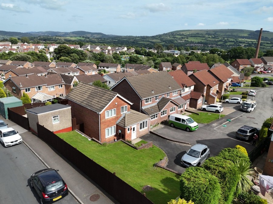 Images for Ty'R Person, Church Village, Pontypridd