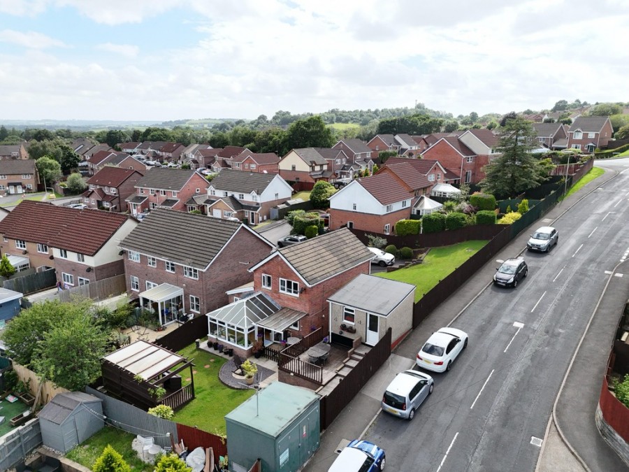 Images for Ty'R Person, Church Village, Pontypridd