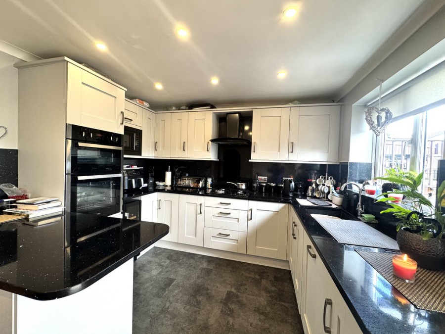 Images for Ty'R Person, Church Village, Pontypridd