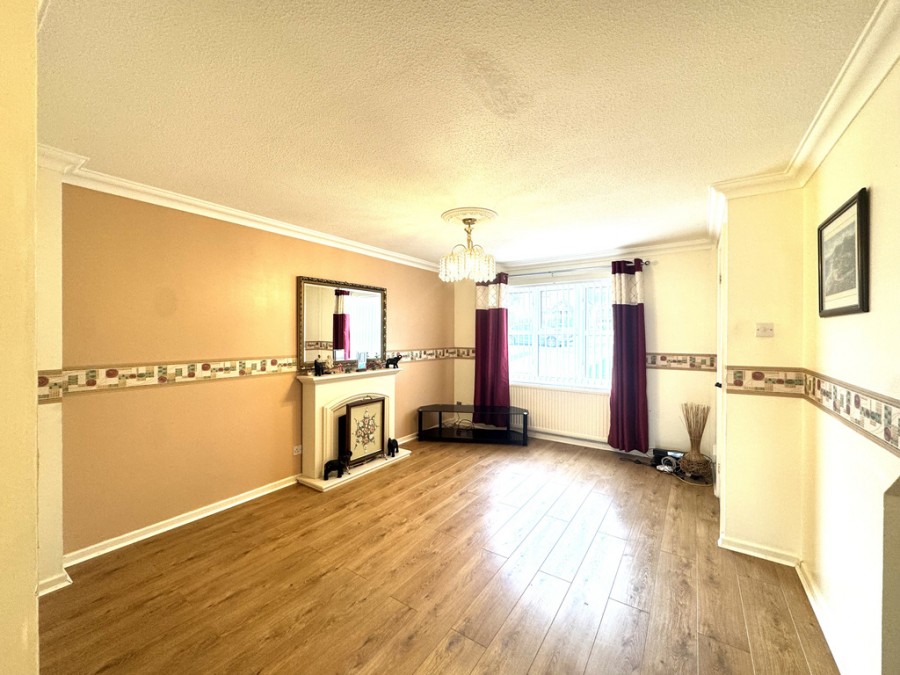 Images for Carn Celyn, Beddau, Pontypridd