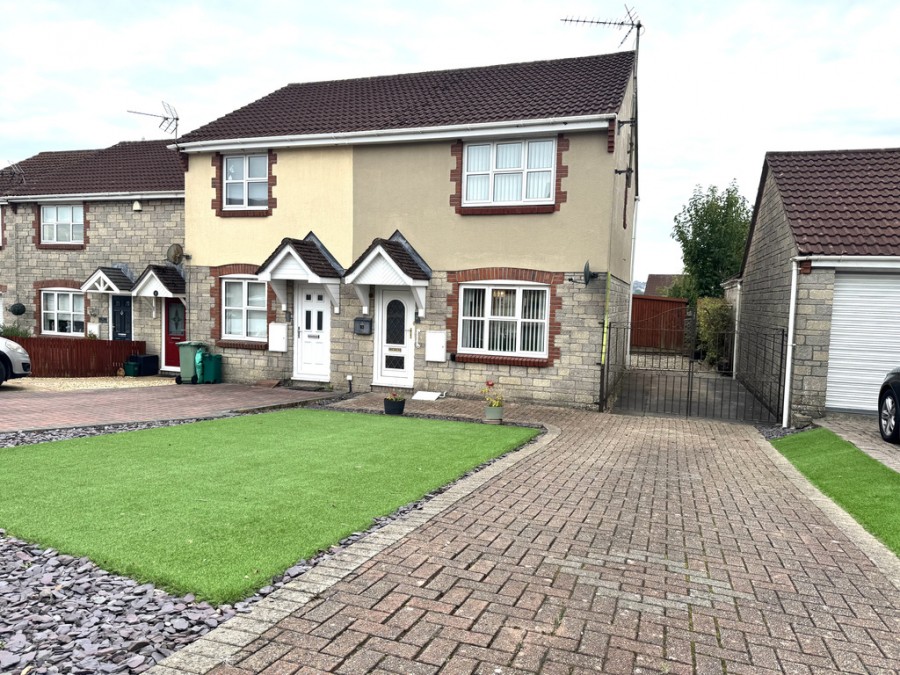 Images for Carn Celyn, Beddau, Pontypridd