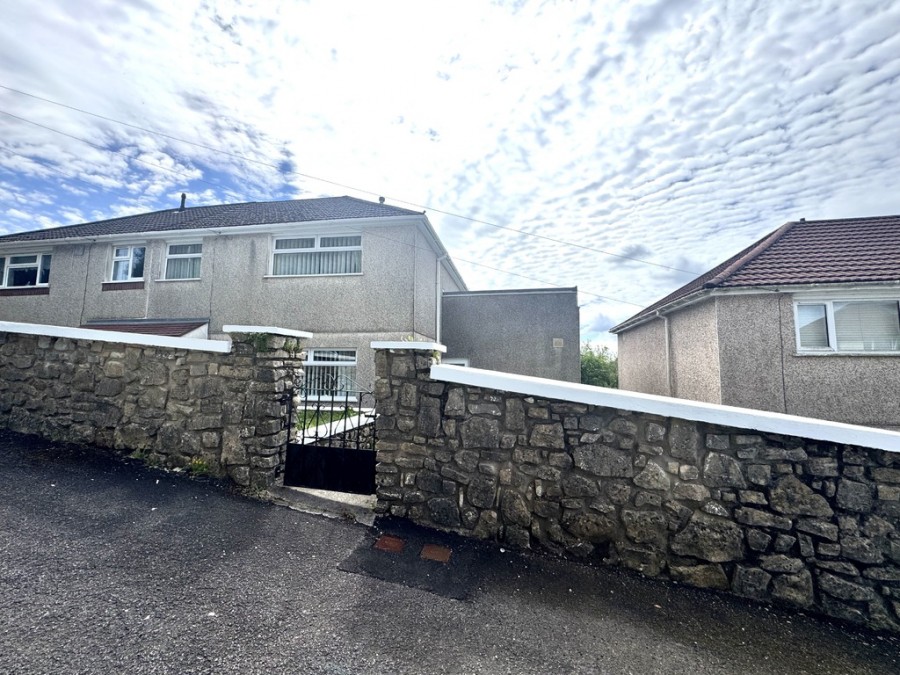 Images for Alfred Street, Gilfach Goch, Porth