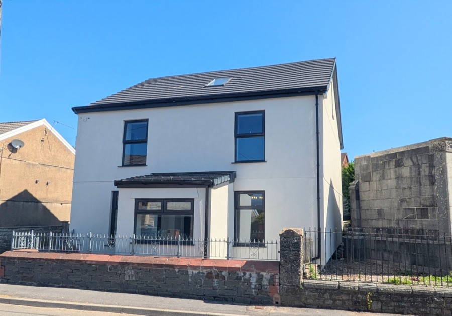Images for Pantyscallog Houses, Pant, Merthyr Tydfil