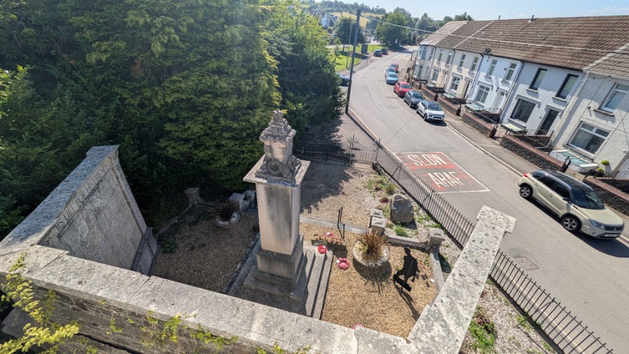 Images for Pantyscallog Houses, Pant, Merthyr Tydfil