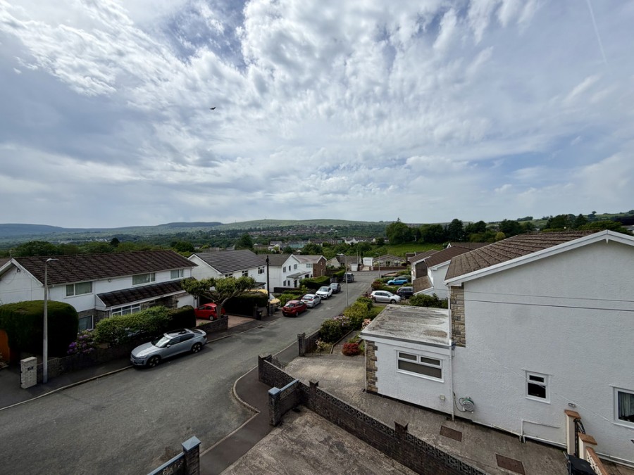 Images for Lakeside Gardens, Merthyr Tydfil, CF48 1EW