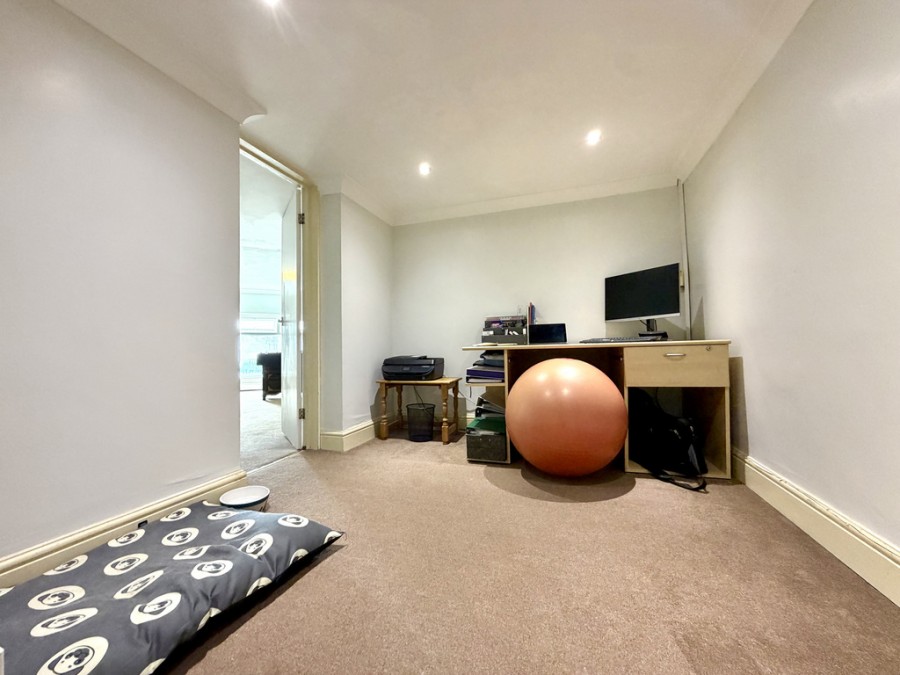 Images for Lakeside Gardens, Merthyr Tydfil, CF48 1EW