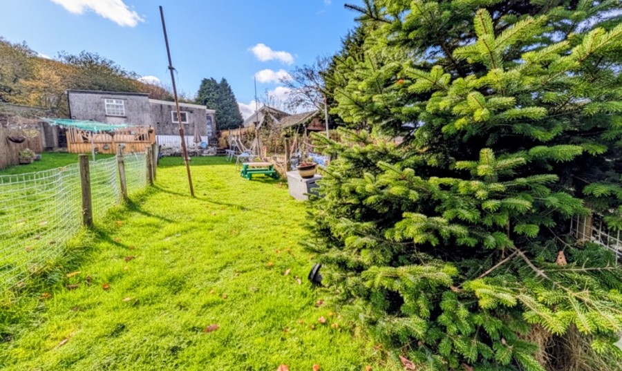 Images for Perthygleision, Aberfan, Merthyr Tydfil