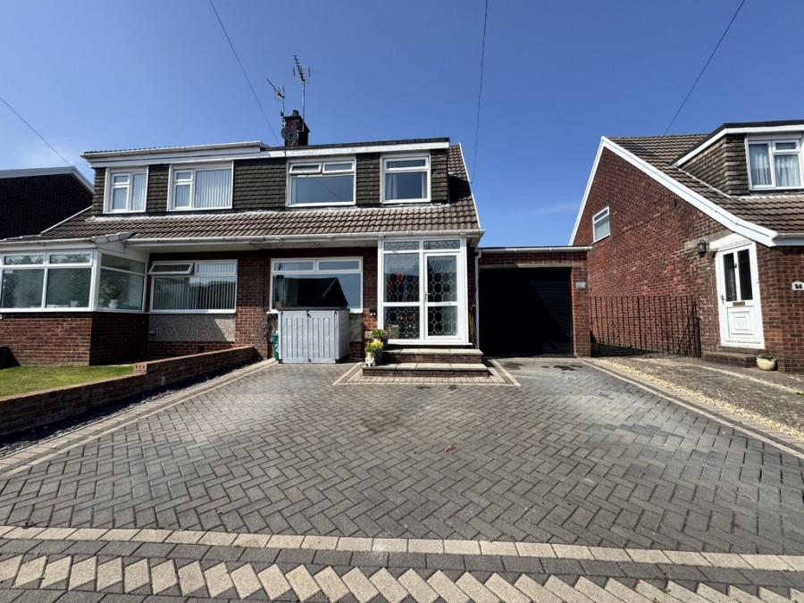 Images for Monmouth Close, Ton-teg