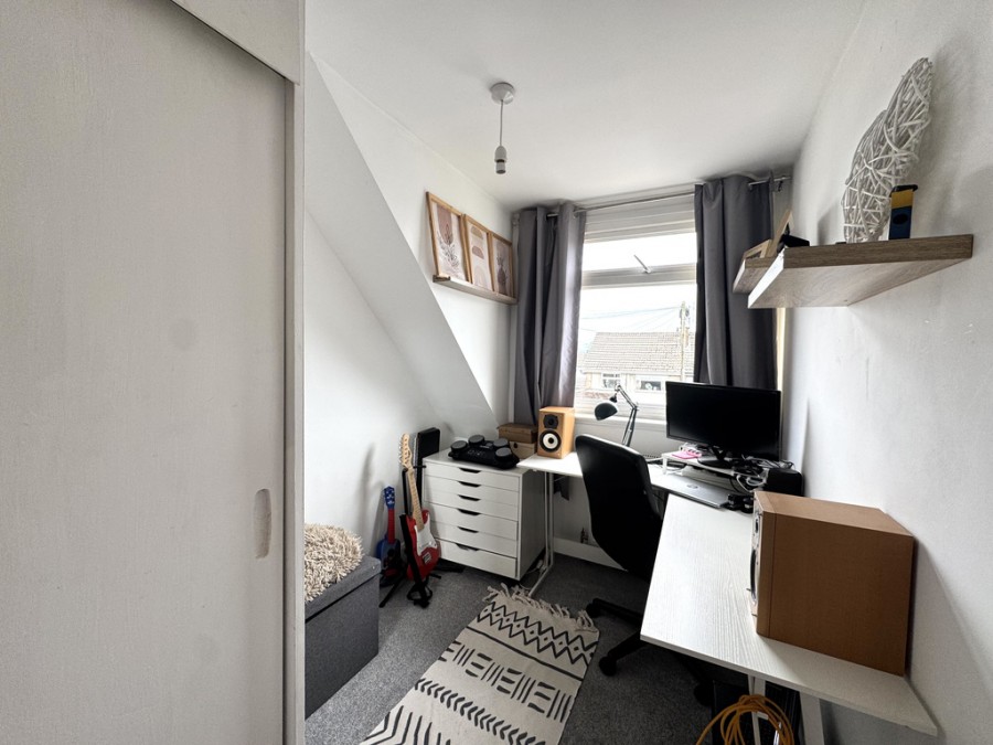 Images for Monmouth Close, Ton-teg
