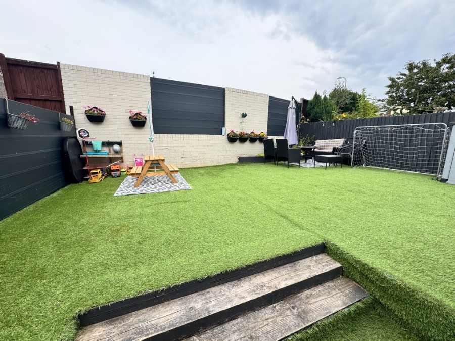 Images for Monmouth Close, Ton-teg