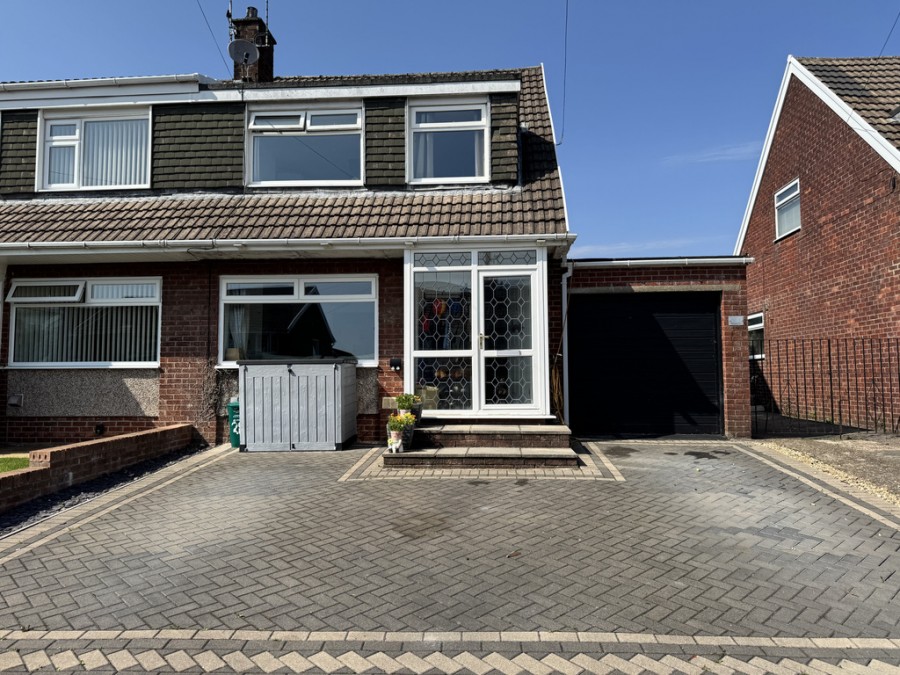 Images for Monmouth Close, Ton-teg