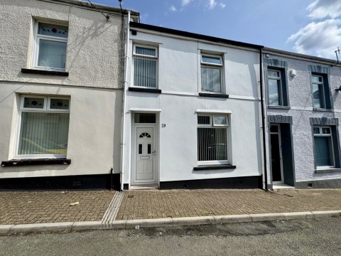 View Full Details for Brynhyfryd Street, Merthyr Tydfil, CF47 9YN