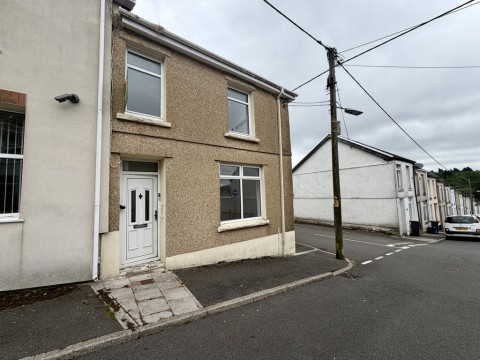 View Full Details for Gwladys Street, Penydarren, Merthyr Tydfil, CF47 9UU
